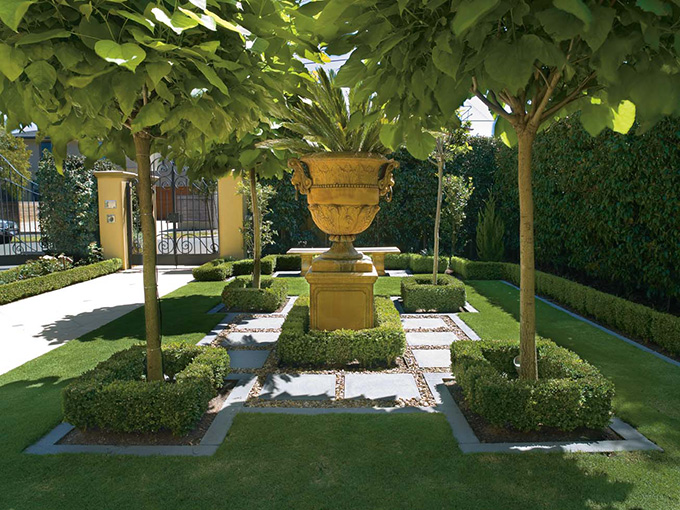 risley-garden