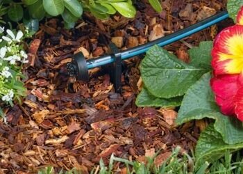 Drip Irrigation System for Garden Pots and Planters