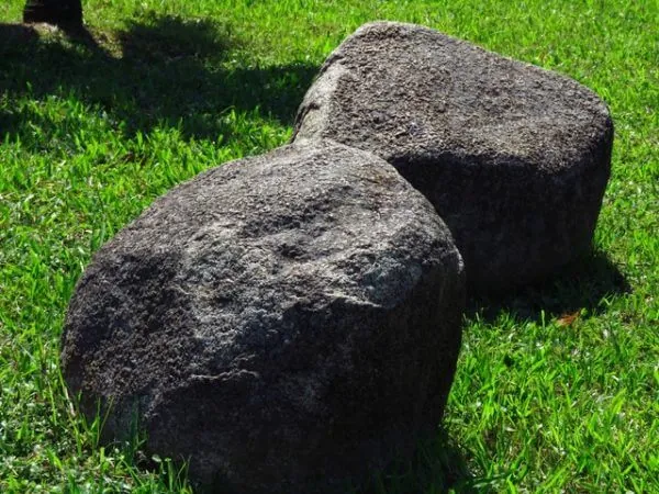 Big Grey Boulder for better Landscape