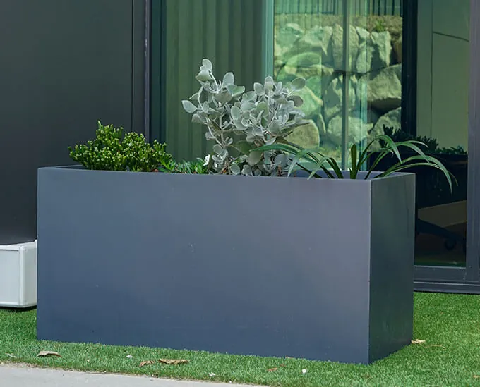 Enhancing Outdoor Spaces: The Allure of Extra Large Lightweight Outdoor Pots