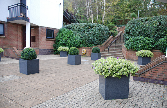 Arrangement of Cube 600 planters on one terrace