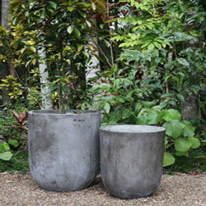 round-pot-tuscan-planter-300x300